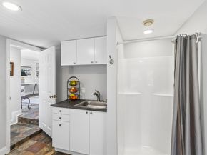 108 Kendall St, Walpole MA 02081