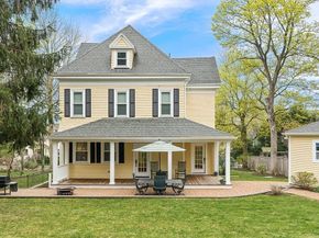 36 Parker St, Newton MA 02459