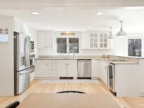 14 Minuteman Road, Hingham MA 02043