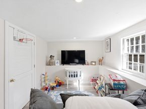 14 Minuteman Road, Hingham MA 02043