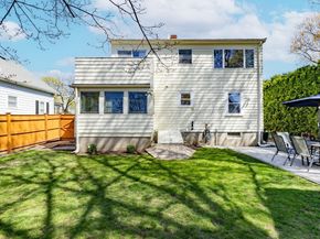 7 Linden Rd, Peabody MA 01960