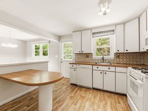 54 Ross Ave, Stoughton MA 02072