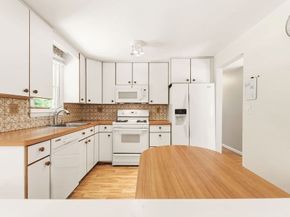 54 Ross Ave, Stoughton MA 02072