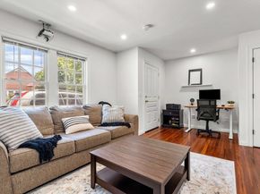 12 Waters St 12, Salem MA 01970