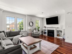 12 Waters St 12, Salem MA 01970