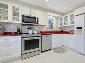 53 Frances Dr 53, Stoughton MA 02072