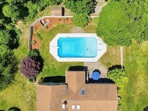27 Tilden Cr, Weymouth MA 02190
