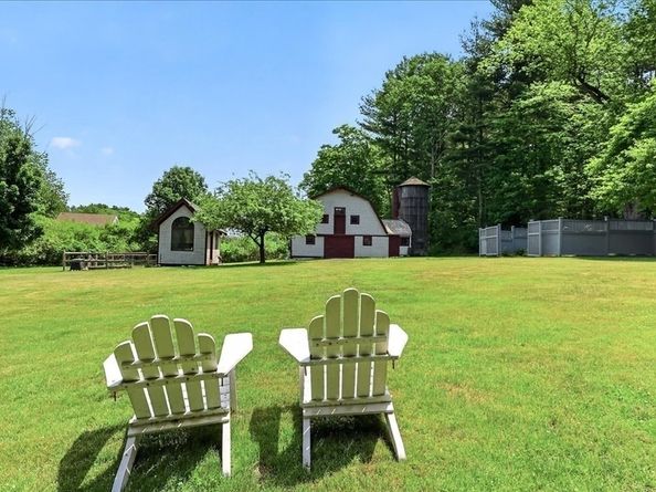 136 South Pleasant, Hingham MA 02043