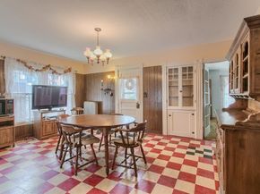 108 Third St, Leominster MA 01453