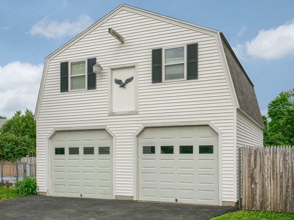 108 Third St, Leominster MA 01453