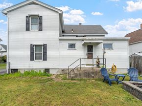 108 Third St, Leominster MA 01453
