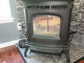 76 Brierwood Drive, Fitchburg MA 01420