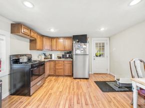 14-16 Moore St, Quincy MA 02169