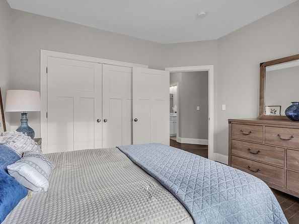 15 Shoemaker Lane 7, Upton MA 01568