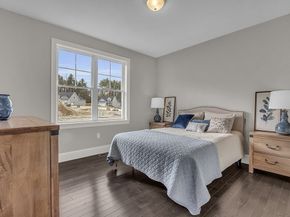 15 Shoemaker Lane 7, Upton MA 01568