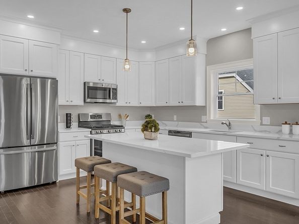 15 Shoemaker Lane 7, Upton MA 01568