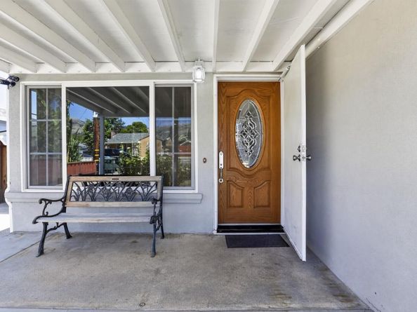 135 N Claremont Avenue, San Jose CA 95127