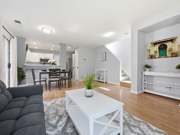 1576 Hermocilla Way, San Jose CA 95116