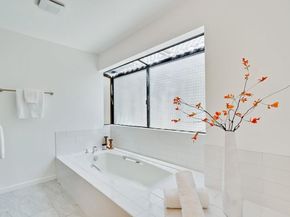23000 Stonebridge, Cupertino CA 95014
