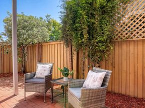10 Arch Street, Redwood City CA 94062