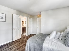 10 Arch Street, Redwood City CA 94062