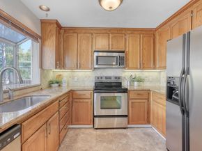 10 Arch Street, Redwood City CA 94062