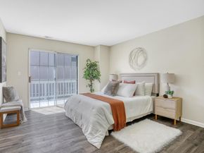 10 Arch Street, Redwood City CA 94062