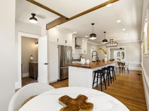 107 Grand Boulevard, San Mateo CA 94401