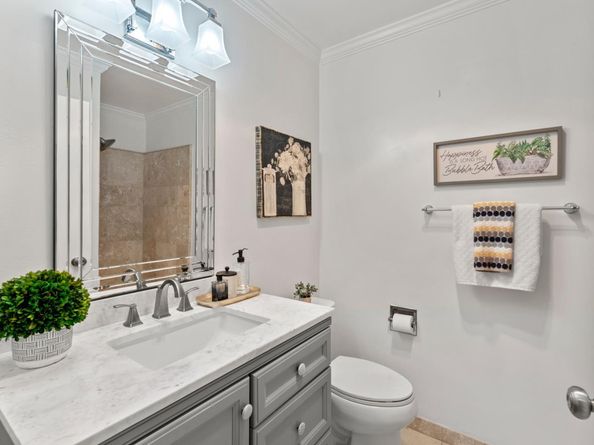 5469 Cribari Green, San Jose CA 95135