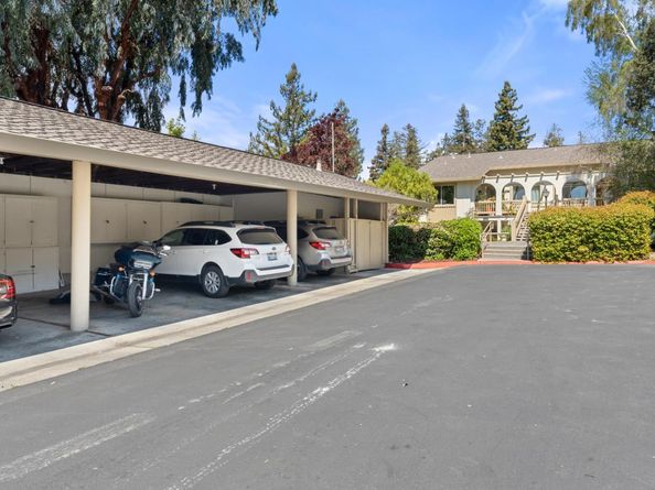 5469 Cribari Green, San Jose CA 95135