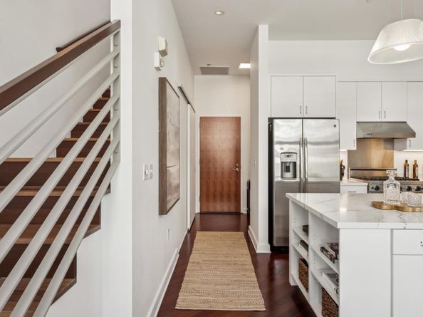 207 King Street 402, San Francisco CA 94107