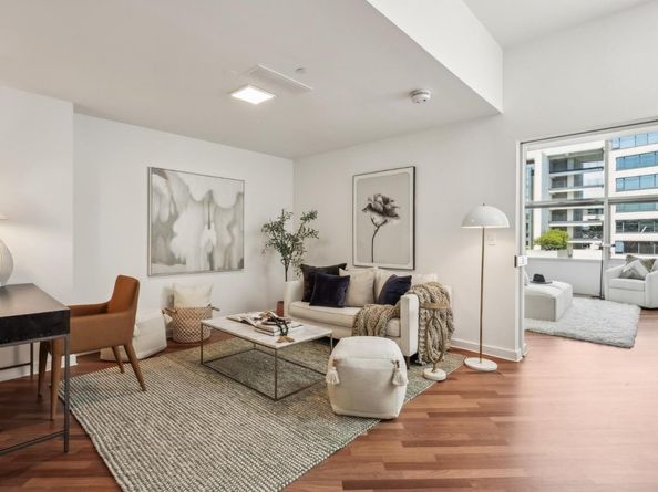 207 King Street 402, San Francisco CA 94107