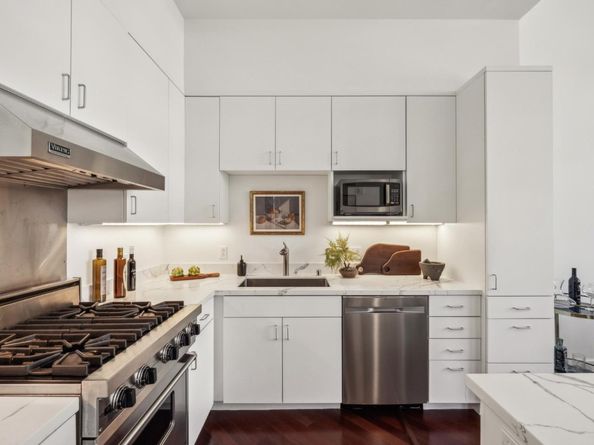 207 King Street 402, San Francisco CA 94107