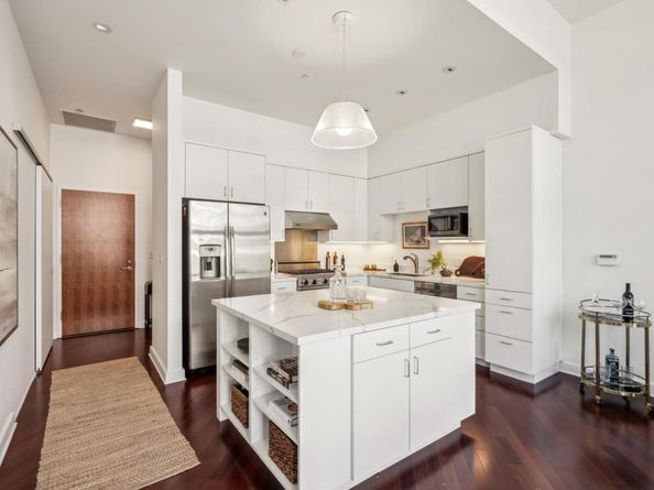 207 King Street 402, San Francisco CA 94107