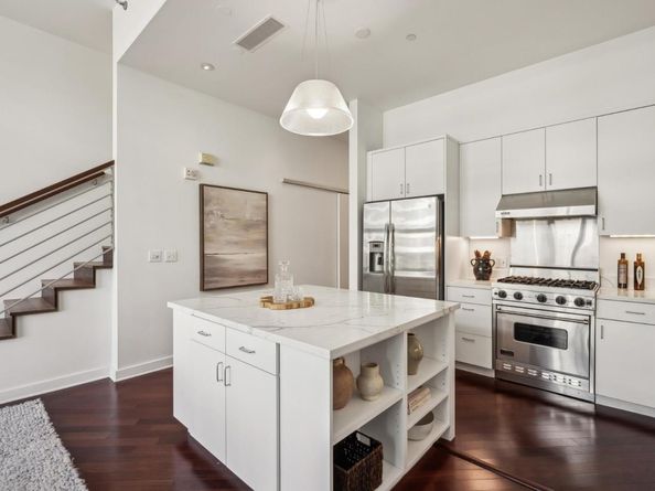 207 King Street 402, San Francisco CA 94107
