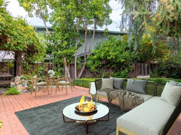 Williams, Mountain View CA 94040
