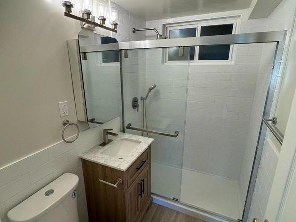 370 Bartlett Street 2, San Francisco CA 94110