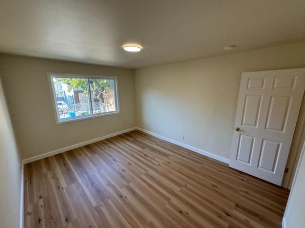 370 Bartlett Street 2, San Francisco CA 94110