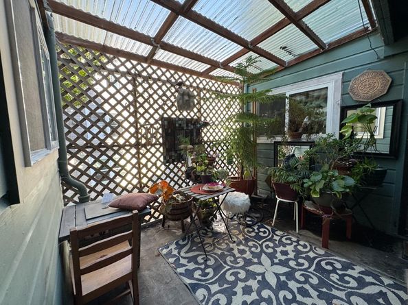 370 Bartlett Street 2, San Francisco CA 94110