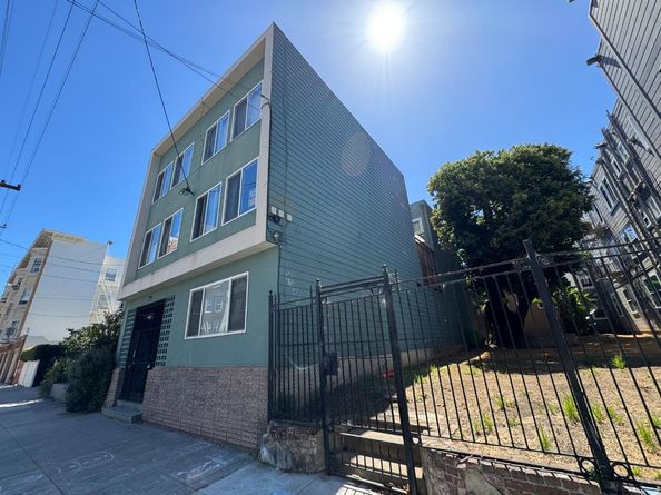 370 Bartlett Street 2, San Francisco CA 94110
