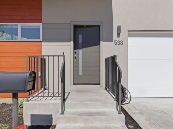 538 Dean Street, Hayward CA 94541