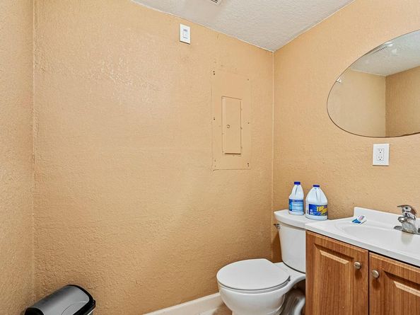 310 Ocean Pkwy Parkway, Boynton Beach FL 33435