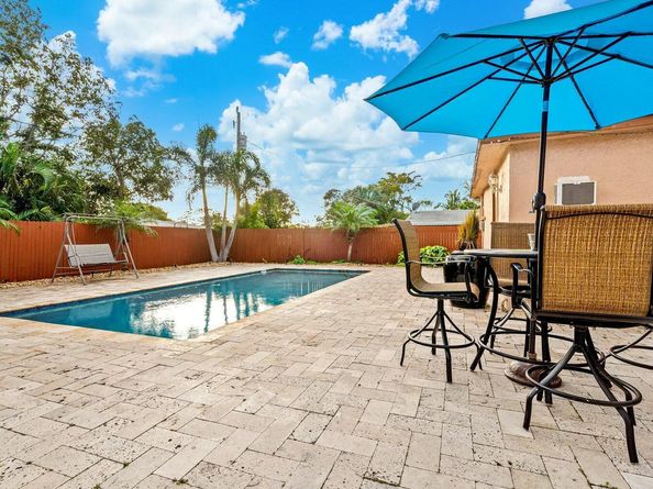 310 Ocean Pkwy Parkway, Boynton Beach FL 33435