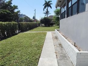 130 S Lakeside 1 Drive, Lake Worth Beach FL 33460