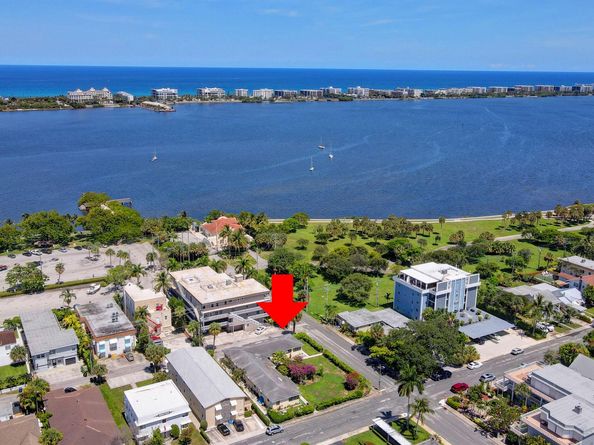 130 S Lakeside 1 Drive, Lake Worth Beach FL 33460