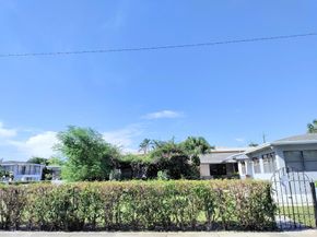 130 S Lakeside 1 Drive, Lake Worth Beach FL 33460