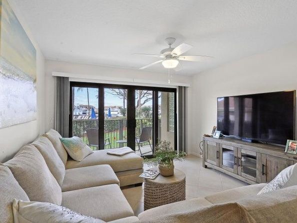 1201 Seafarer Circle 103, Jupiter FL 33477