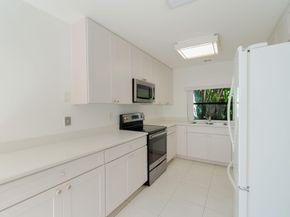6090 Aloma Lane, Boca Raton FL 33433