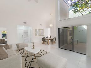 6090 Aloma Lane, Boca Raton FL 33433