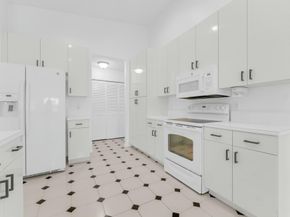 2515 Egret Lake Drive, Greenacres FL 33413